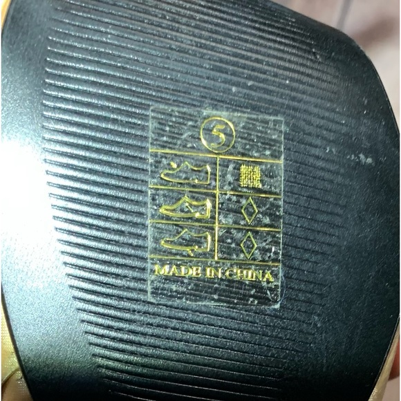 Fabulicious heels - Picture 9 of 10